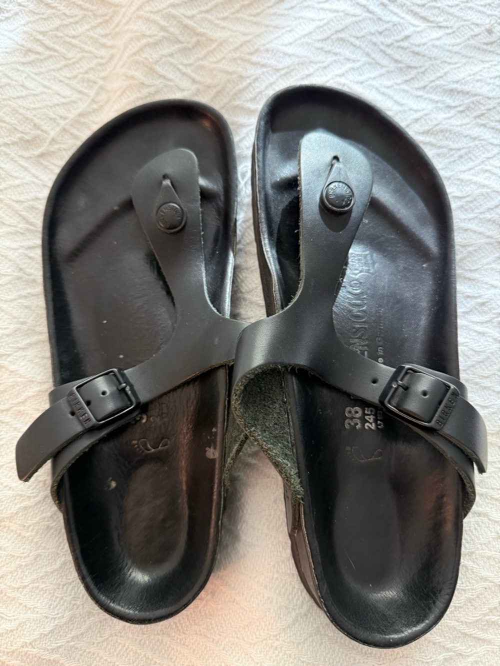 Birkenstock Black Gizeh Women’s Sandals
